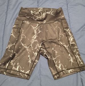 Buffbunny Collection Marble Launch-black marble biker shorts, size M